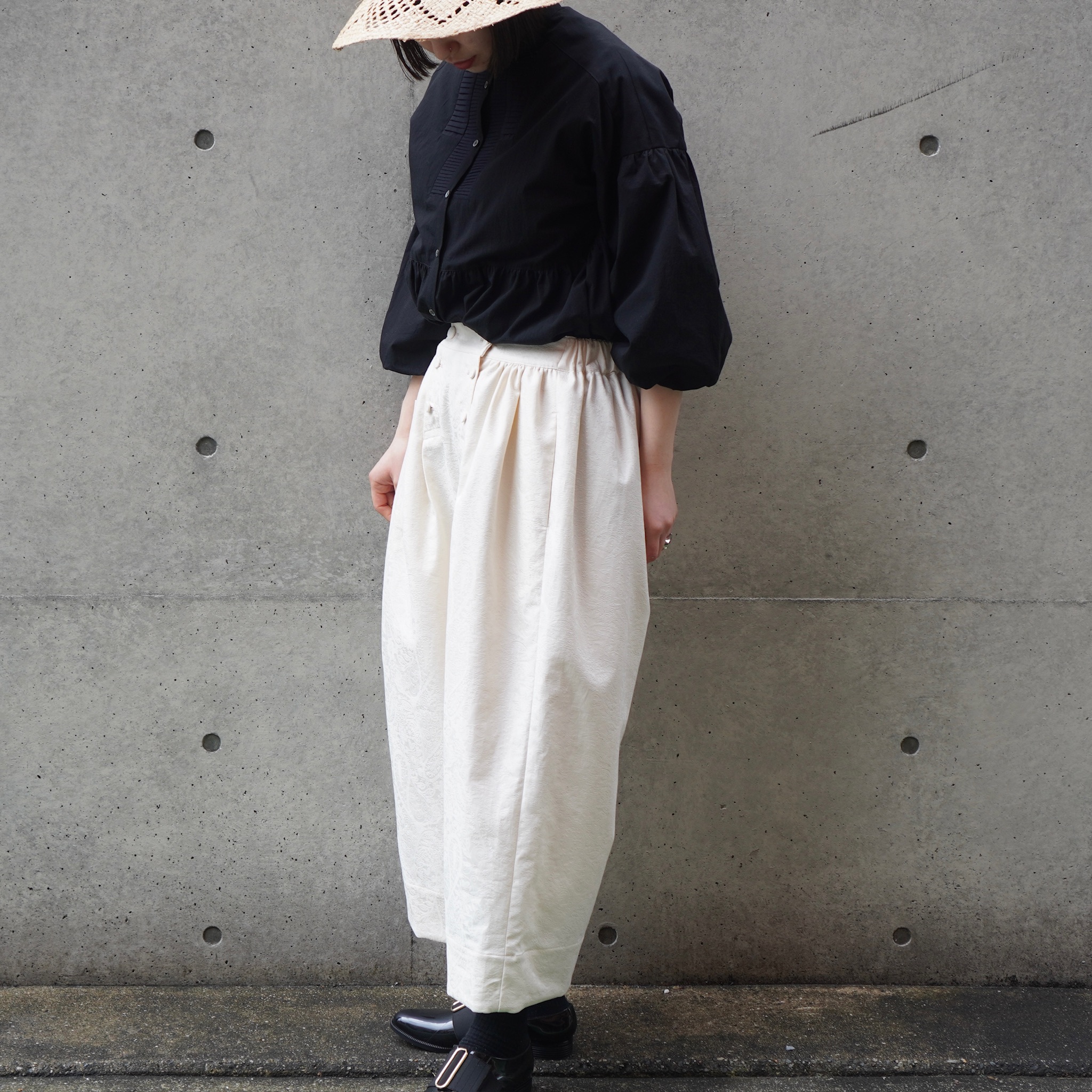 the last flower of the afternoon - 白晝の夢buggy trousers　