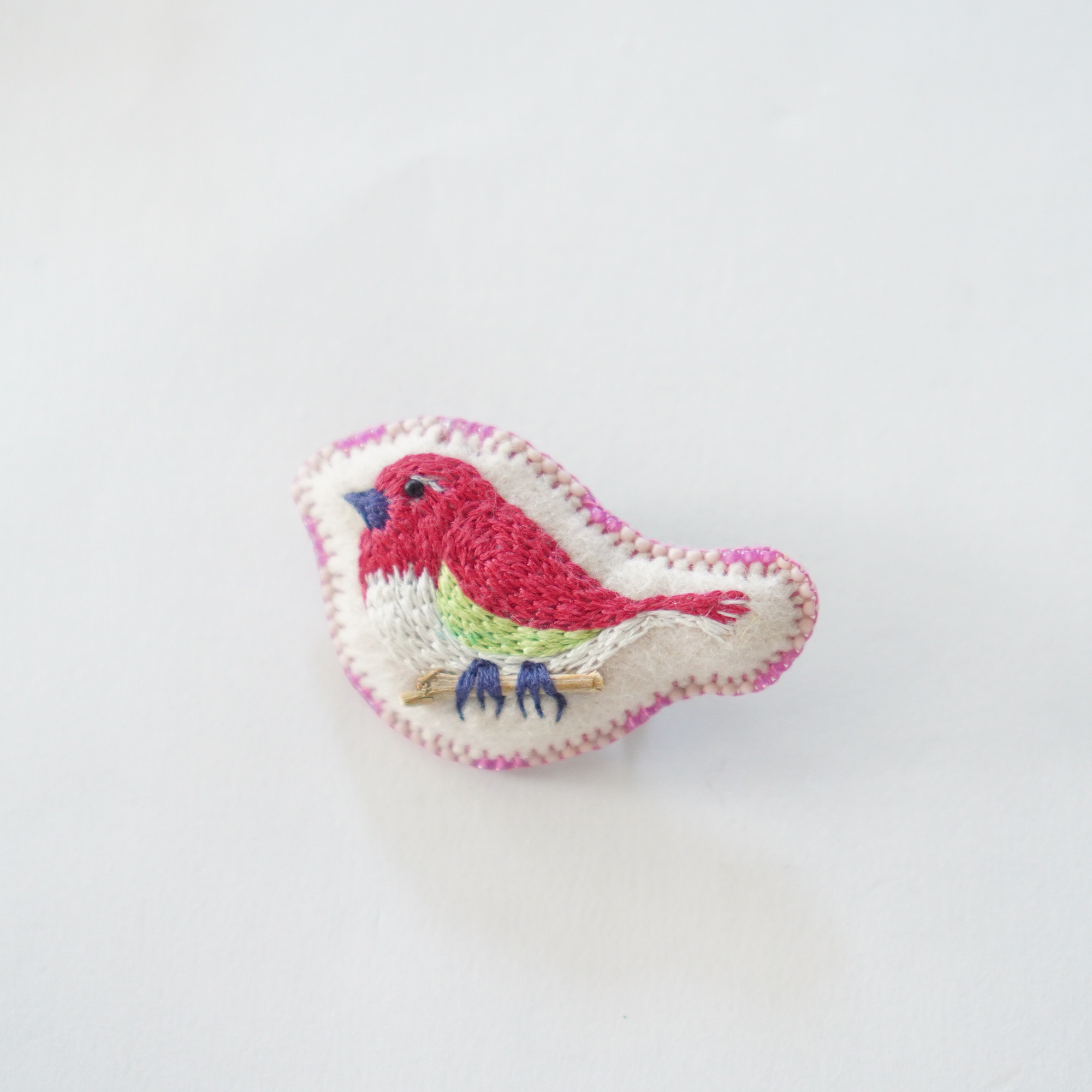 shokokawachismile - ﾋﾟﾝｸ色の鳥 刺繍ﾌﾞﾛｰﾁ(12)
